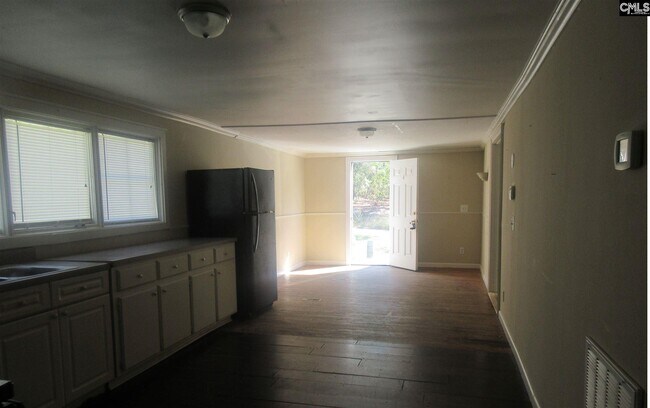 Foto del edificio - 2185 S Lake Dr