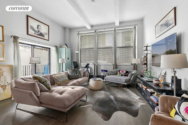 Foto del edificio - 114-116 E 13th St