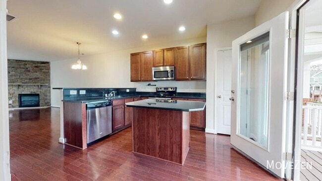 Building Photo - 3016 Winfred Dell Lane