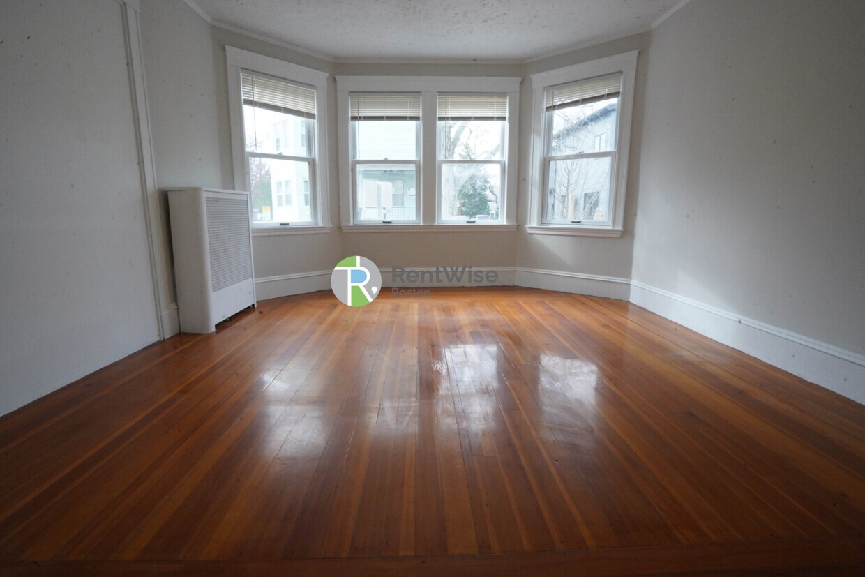 Foto principal - 151 Dudley St
