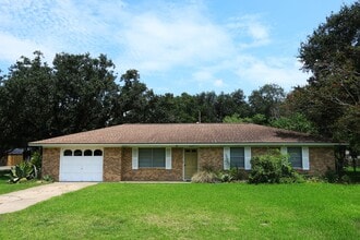 Building Photo - 1603 Avenue D