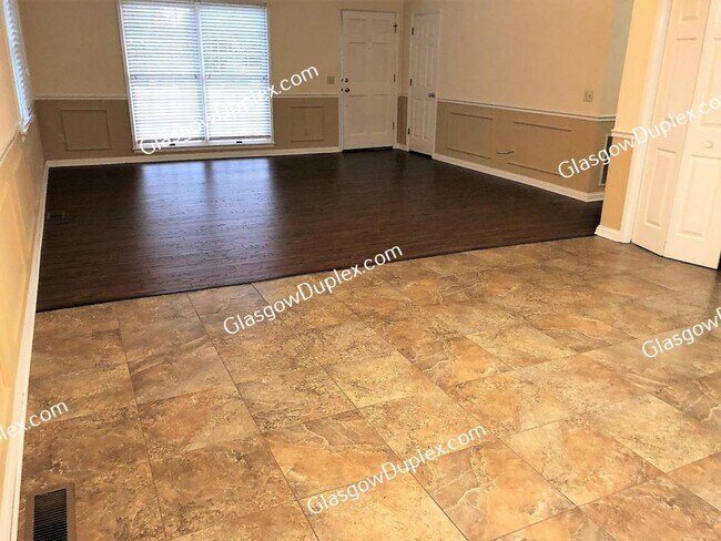 Foto del edificio - 100 Sandwood Dr