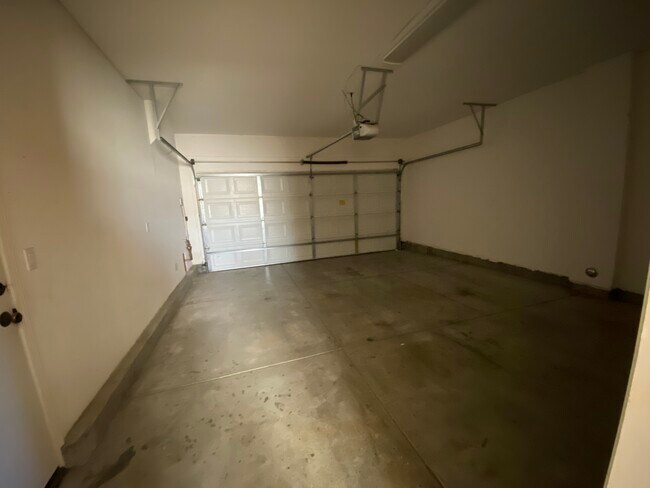 Attached Garage - 17342 Blue Aspen Ln