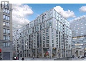 Building Photo - 168 Simcoe St