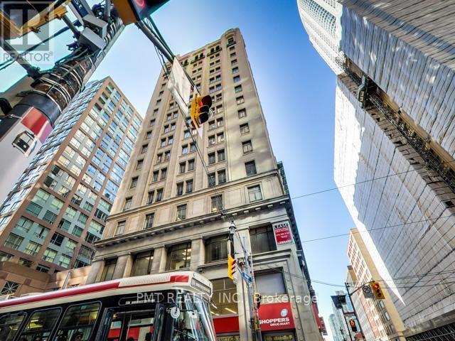 Photo principale - 1-921 King St W