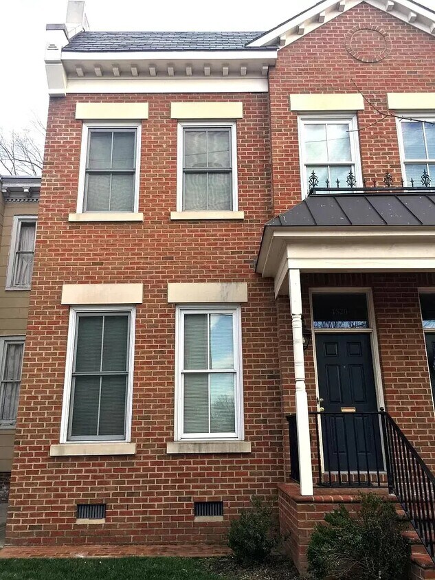 Primary Photo - 1520 W Cary St