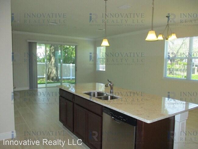 Building Photo - 3 br, 2.5 bath House - 7640 Aloma Pines Ct.