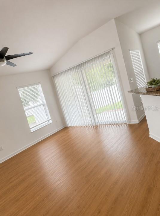 Foto del edificio - 7249 Twin Cedar Ln