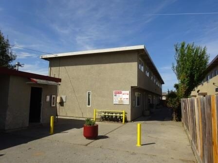 Foto del edificio - 1126 E Laurel Dr