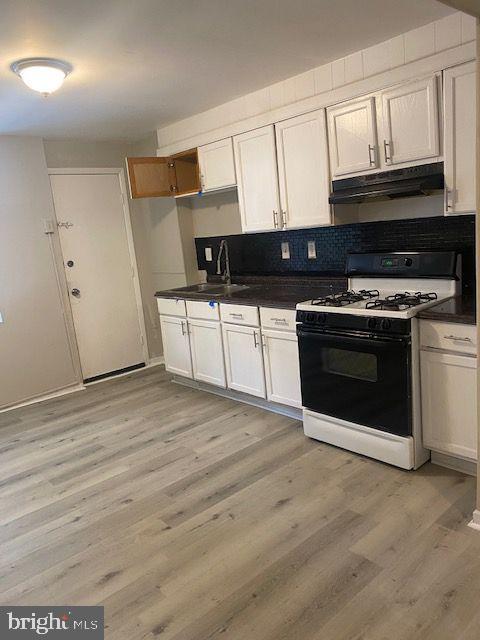 Foto del edificio - 2709 Presbury St