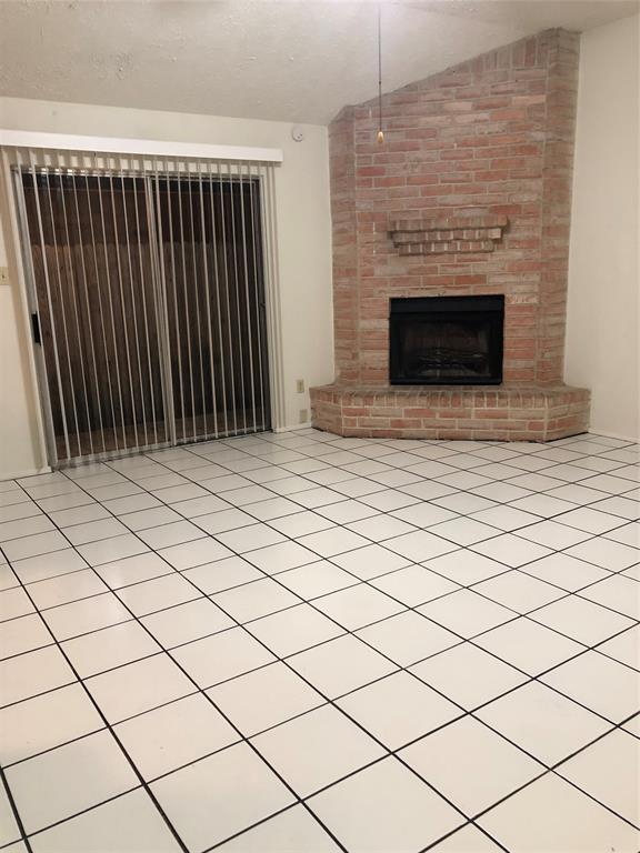 Foto del edificio - 7105 Greenyard Dr