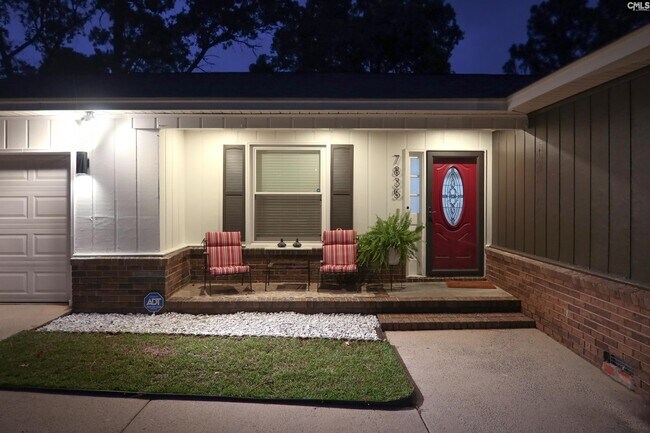 Foto del edificio - 7835 Wessex Ln