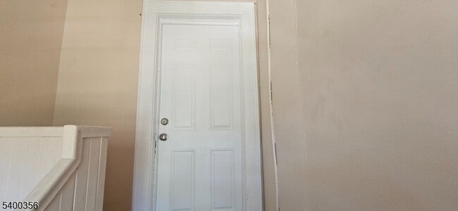 Building Photo - 264 Pomona Ave