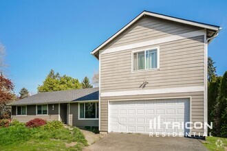 Building Photo - 1457 NE 12th Ave