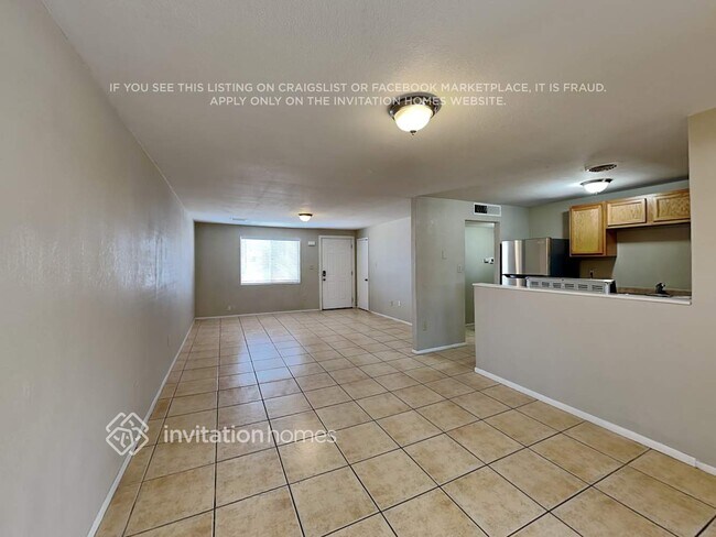 Building Photo - 5909 W Coronado Rd