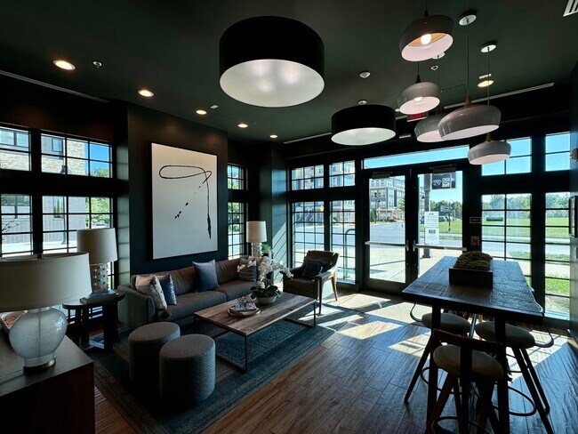 Building Photo - 510 Diamondback Dr