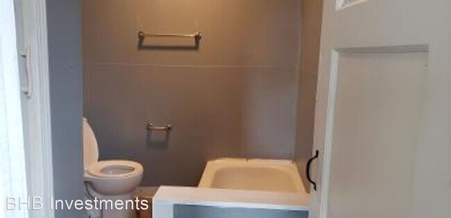 Building Photo - 1 br, 1 bath House - 3261 Ralston Ave