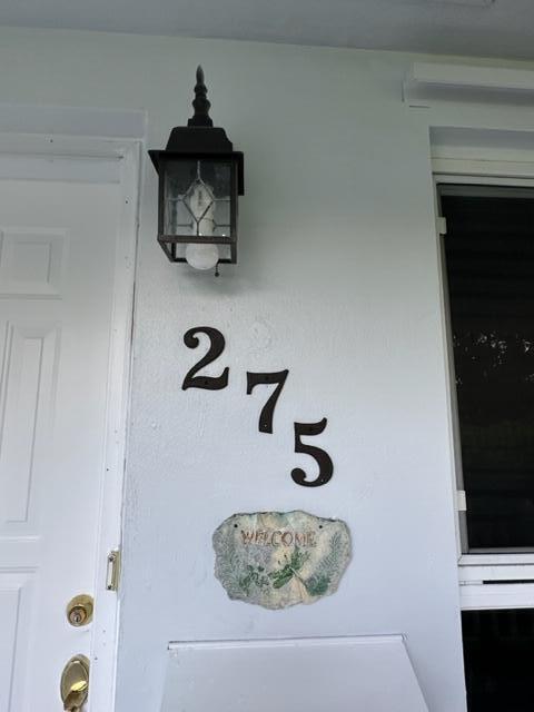 Foto del edificio - 275 NE 28th Terrace