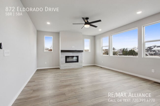 Building Photo - 872 Eldorado Dr