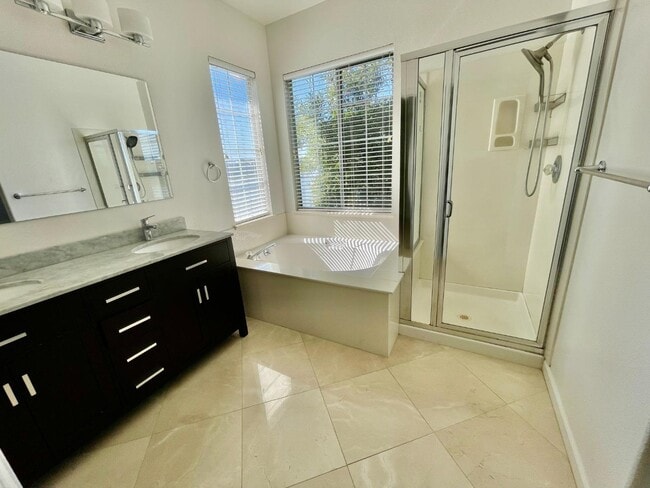 Foto del edificio - 509 Breakwater Dr
