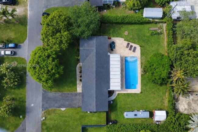 Building Photo - 27420 SW 165th Ave