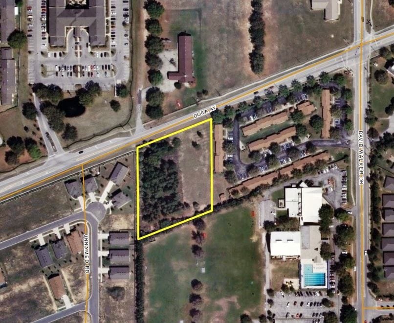 Primary Photo - 1920 Dora Ave