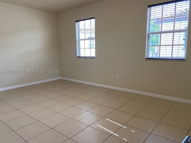 Building Photo - 16945 SW 90th Terrace Cir