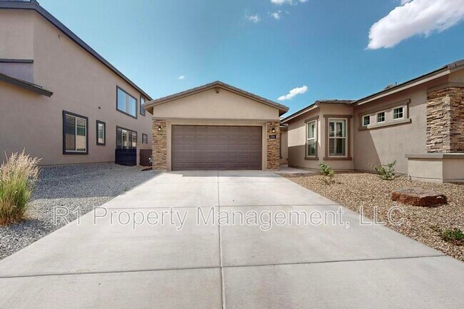 Foto del edificio - 1723 Mount Hood Trl NW
