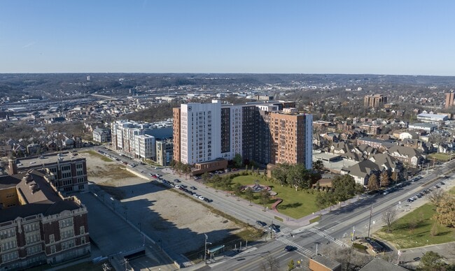 Aerial View - Hub Cincinnati Apartments