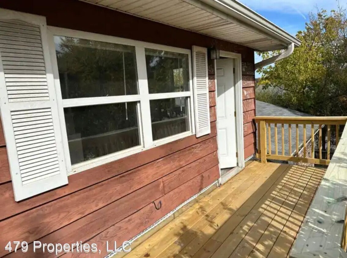 Primary Photo - 2 br, 1 bath House - 830 W Caraway St