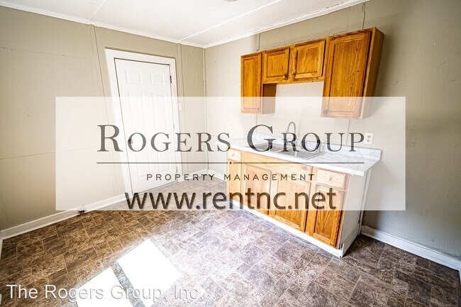 Building Photo - 3 br, 1 bath House - 420 Owen Street