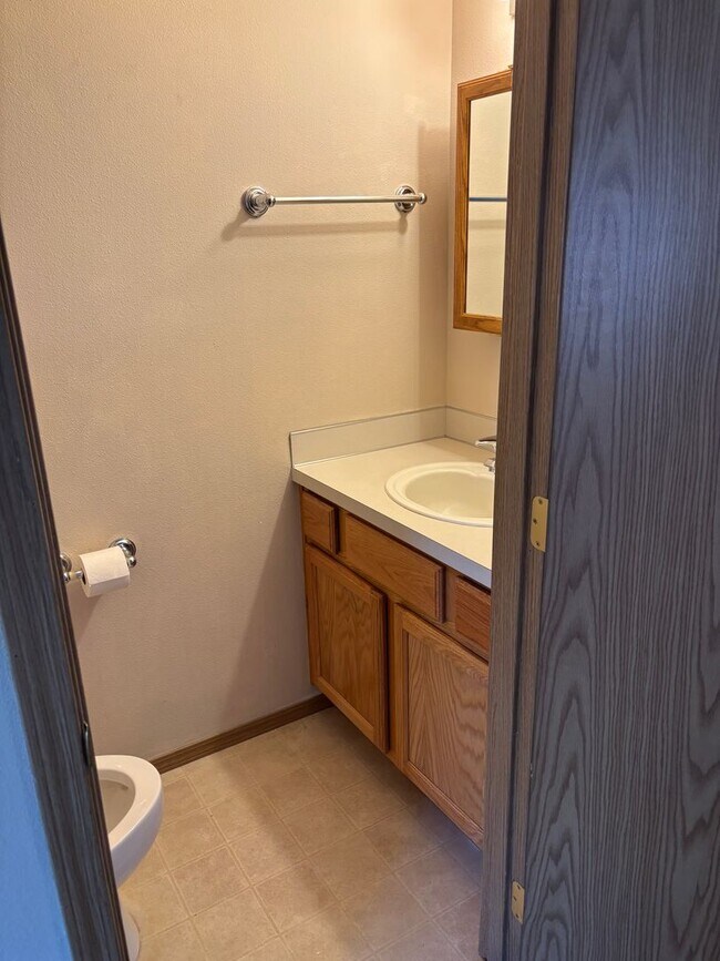 Foto del edificio - 1372 NE Whisper Ridge Dr