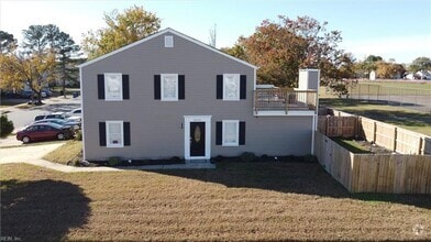 Building Photo - 5900 Clear Springs Ct