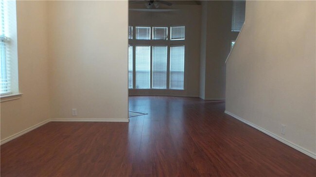 Building Photo - 11516 Chaucer Dr