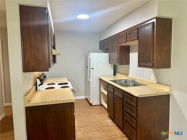 Foto del edificio - 1103 Hillyer St
