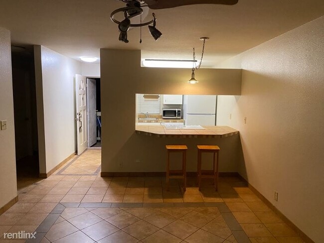 Building Photo - 2 br, 2 bath Condo - 480 Kenolio Rd 0 Unit 0