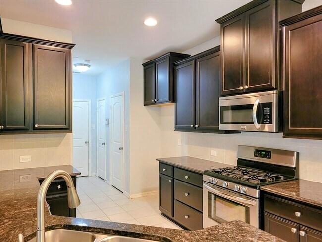 Foto del edificio - 4817 Bridgewater St