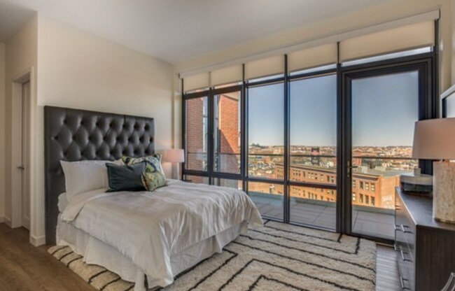 Building Photo - 60 Canal St