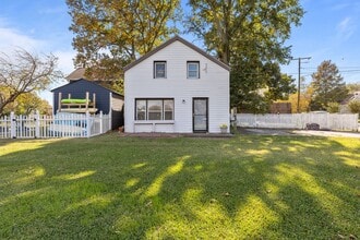 Building Photo - 1628 Bradford Terrace Building Photo - 1628 Bradford Terrace