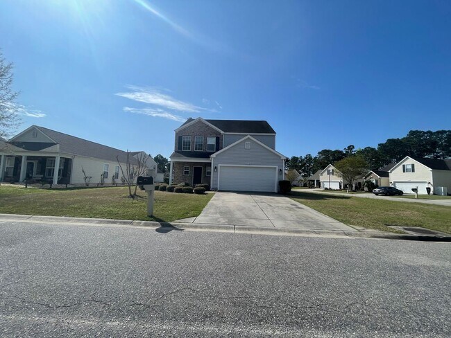 Foto del edificio - 4476 Farm Lake Dr