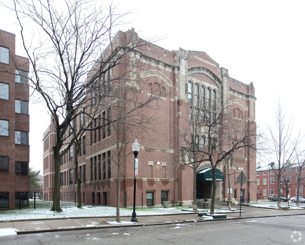 Building Photo - Southern High Apartments