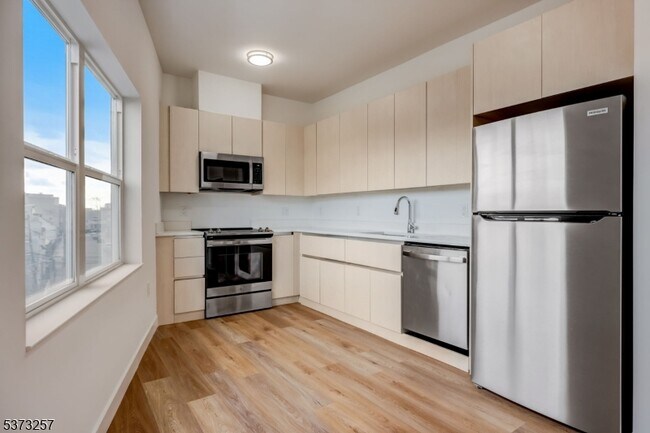 Foto del edificio - 48 Chadwick St