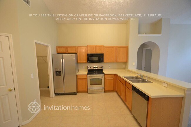 Foto del edificio - 2773 Aragon Terrace