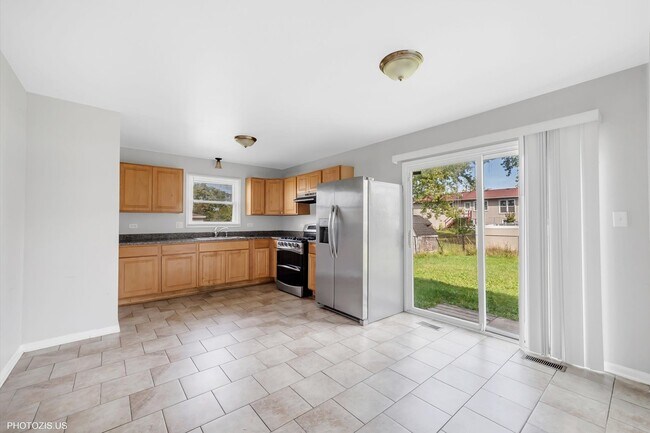 Foto del edificio - 17861 Princeton Ln