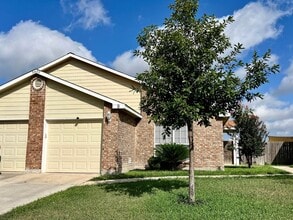 Building Photo - 5603 Lakebend W Dr