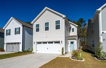 Building Photo - 181 Surfbird Rd
