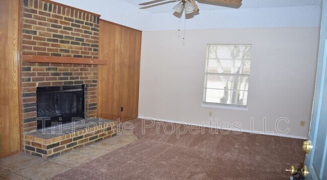 Foto del edificio - 7732 Sable Ln