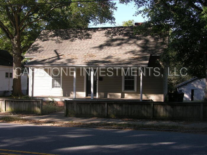 Primary Photo - 483 Harris St NW