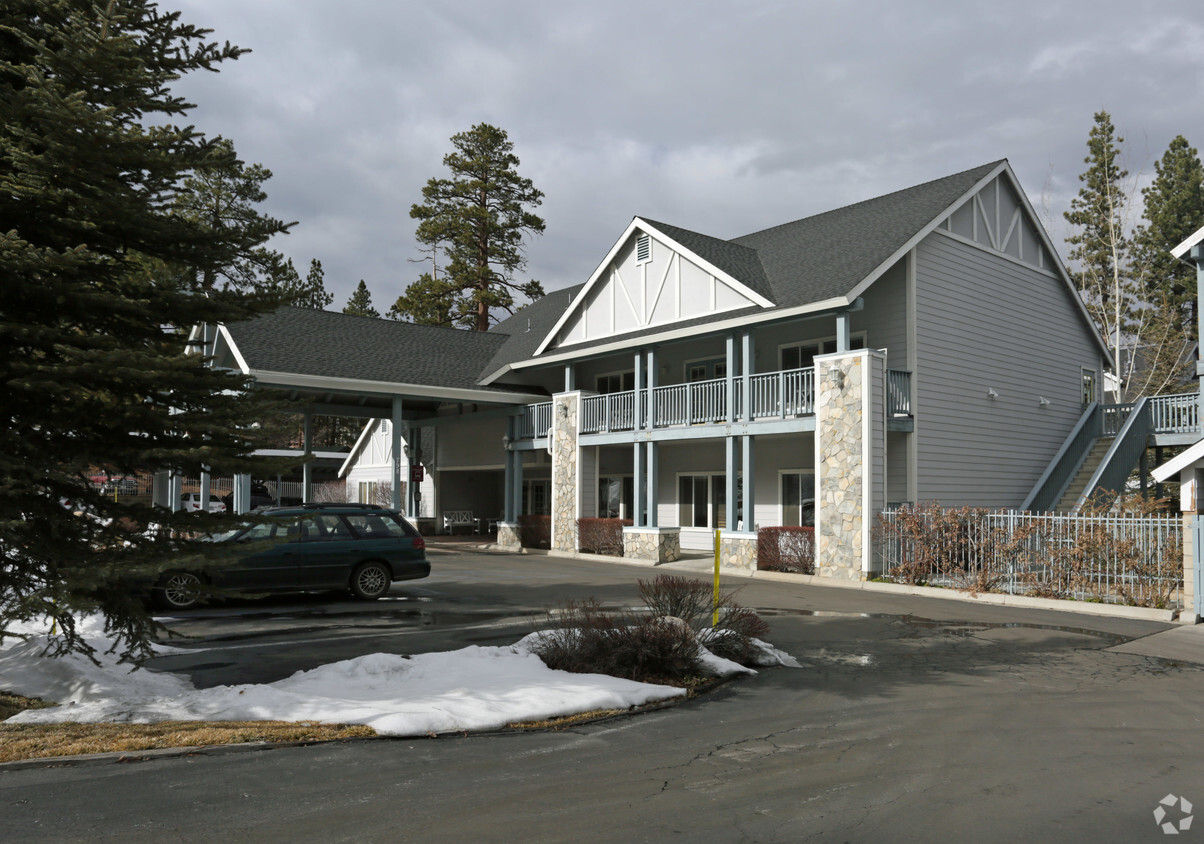 Primary Photo - Mountain Meadows Senior Apartments