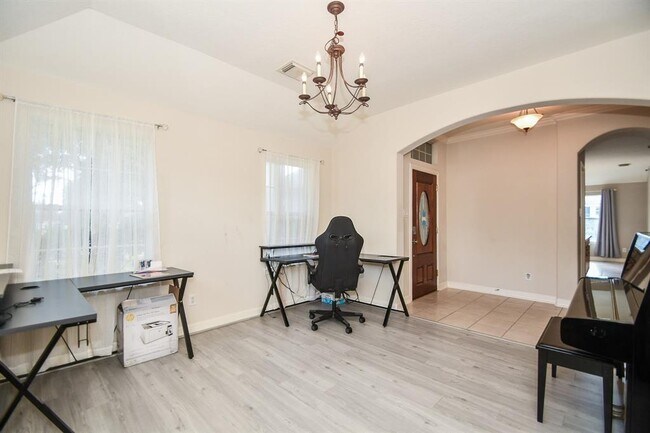Building Photo - 4114 Gala Ct